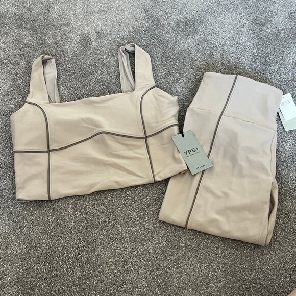 Abercrombie YPB Cream/Gray Stripe Set - Picture 1 of 3